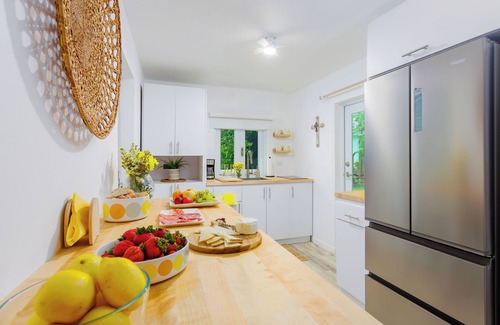 Jarealito Villa | Sunny Nest at the Beach