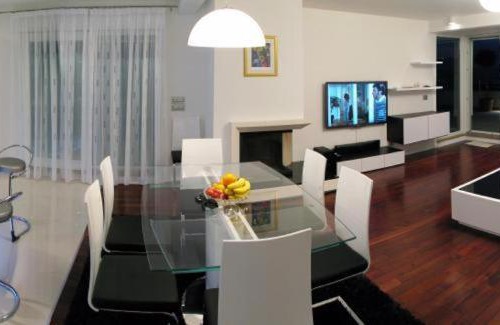 Znjan Apartment | Sunny penthouse!