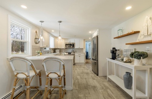 Dennis Port House | Sunny Rays: Where Poolside Bliss Meets Ocean Breeze!"