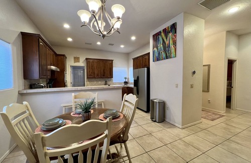 Las Cruces House | Sunny Sonoma Hideaway-Hot Tub!