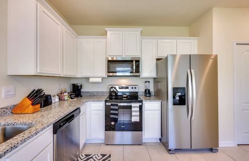 St. Augustine House | Sunny St Augustine Getaway w/Patio & Pool Access