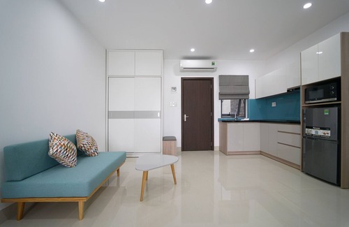 Son Tra Apartment | Sunny Studio with balcony ★ Steps to Dragon Bridge