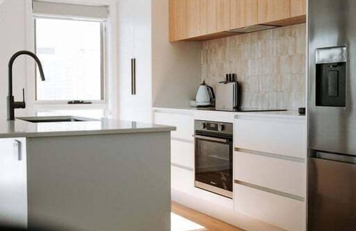 St Helens House | Sunnybank Sea & Stay