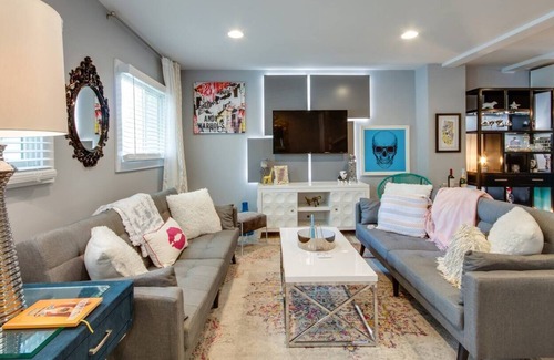 East Bank House | SunnySideUp Nashville | Private Patio | 5min2Downtown