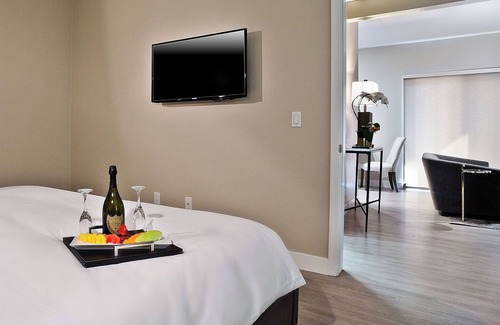 Sunnyvale West Hotel | Sunnyvale Convenience Stay | 1 Unit | Near El Camino Real