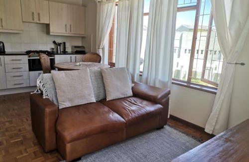 Fish Hoek Apartment | Sunray Cottage