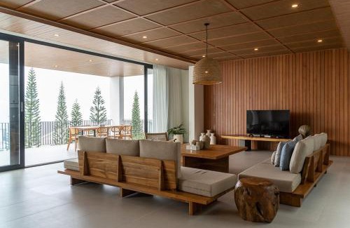 Bandung Villa | Sunrise City View Villa 9 bedrooms with a private heated swimming pool