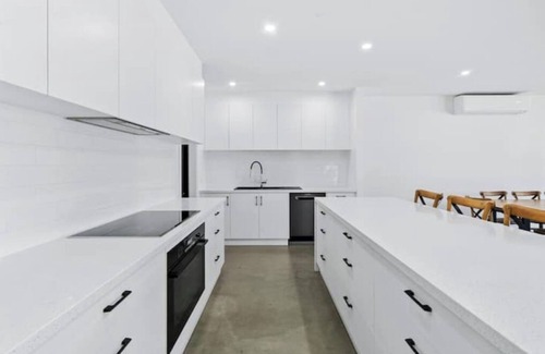 Mulwala House | Sunrise views over Lake Mulwala