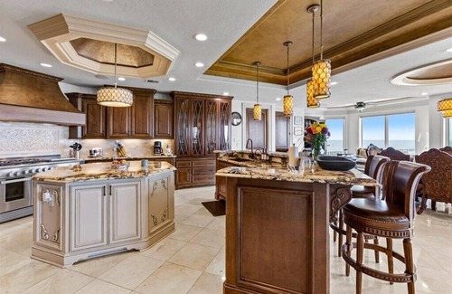 El Lago Villa | Sunrise Villa