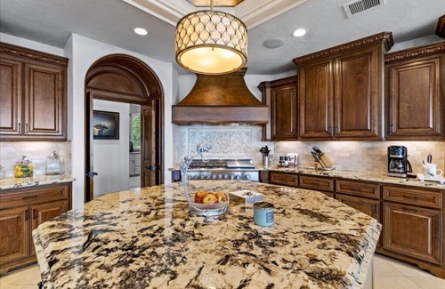 El Lago Villa | Sunrise Villa