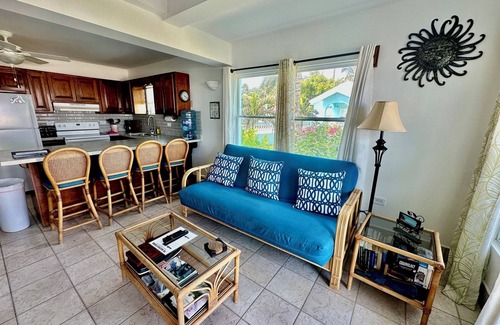 San Pedro Condo | Sunset Beach "A4" - Beachfront, Pool/Ocean View, Kayaks, Bikes, & More! 🏖