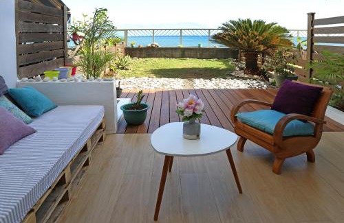 Punaauia Apartment | Sunset Beach Residence - Studio on the beach