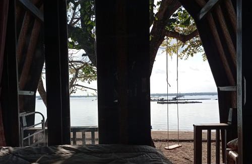 Jerowaru Other | Sunset Cabanas Stay Beachfront & Snorkel