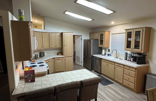 Cienega Springs House | Sunset Chill Summary: