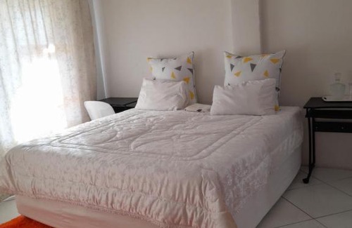 Umtata House | Sunset Guesthouse - Mthatha