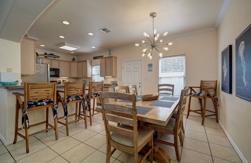 Corpus Christi House | Sunset Harbor, Tx🌅 bay front condo, beach, pool, pets ok