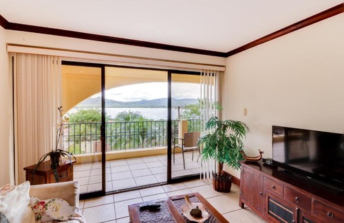 Playa Flamingo Hotel | Sunset Heights 302