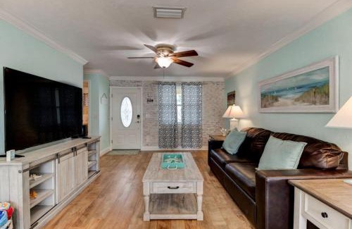 Wilbur-By-The-Sea House | Sunset Oasis by the Boondocks