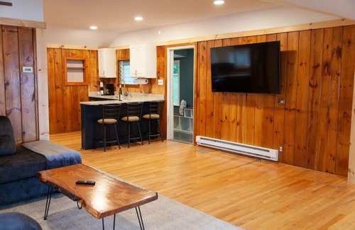 Teall Beach House | Sunset on the Bank Dog Friendly, Dock & Fire Pit