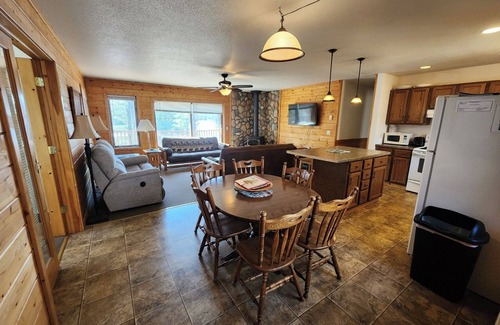 Hayward House | Sunset on the Bay 3-bedroom vacation rental on Nelson Lake w/Private Dock!