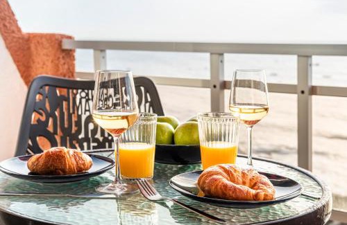 Punta del Hidalgo Apartment | Sunset on the sea II