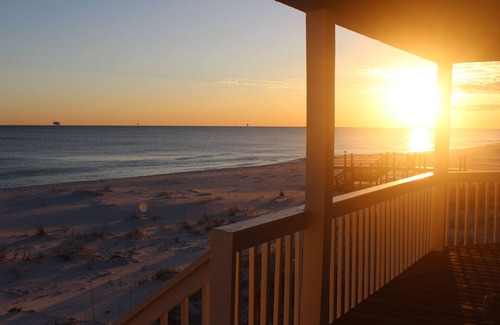 Surf Side Shores House | Sunset Palace Beachfront