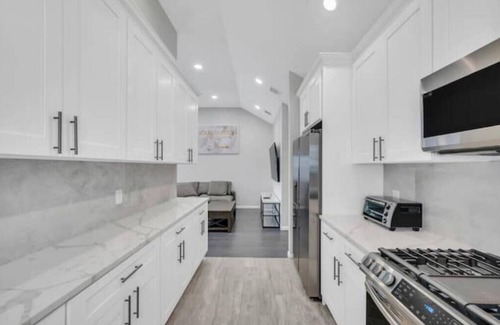 Long Beach House | Sunset Palazzo