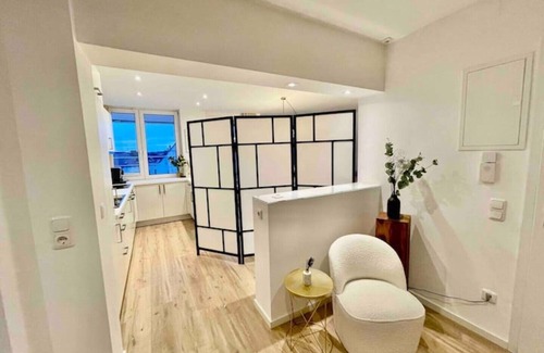 Innenstadt Apartment | Sunset Penthouse I Dachterrasse I Whirlpoolwanne