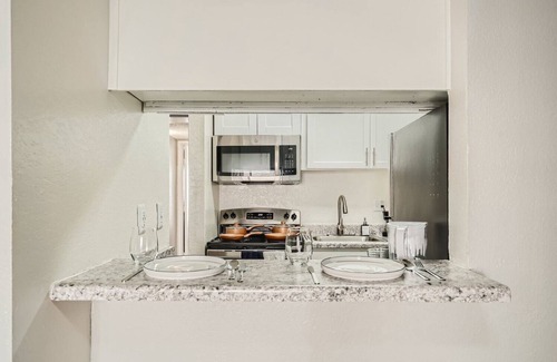 Tucson Apartment | Sunset Retreat with Unique amenities!