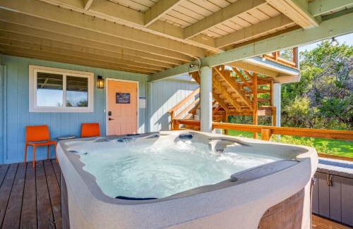 Canyon Lake House | Sunset Ridge 2King Beds Lake Hot Tub Pool