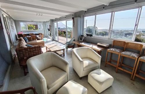 Pringle Bay House | Sunset Splendour