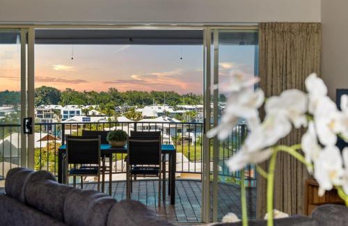 Cullen Bay Apartment | Sunset Stunner Marina Views