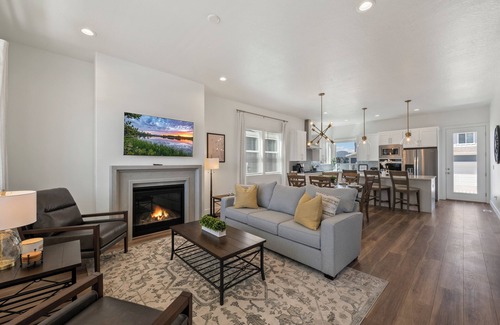 Heber House | Sunset Vista -4 Bedroom House - Ski, Hike & Explore, Perfect Heber City Location