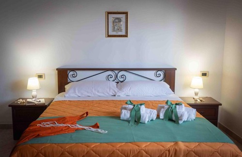 Trappeto Apartment | Sunshine Apartments