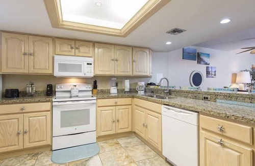 South Padre Island Condo | Suntide II 208 - Family Friendly Beach Front Condo