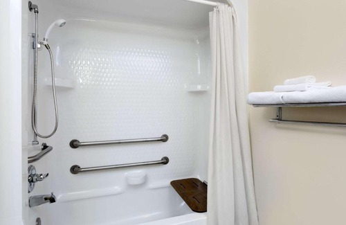 Athens Hotel | Super 8 by Wyndham Athens