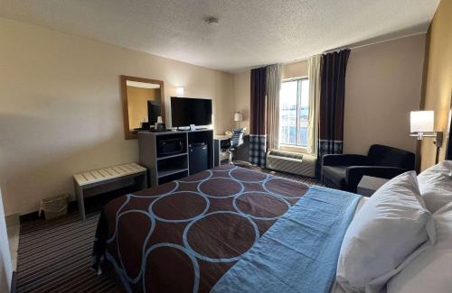Columbia Hotel | Super 8 by Wyndham Columbia Clark Lane