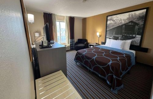 Columbia Hotel | Super 8 by Wyndham Columbia Clark Lane