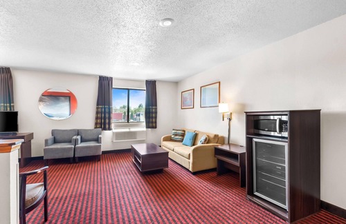 Dumfries Hotel | Super 8 by Wyndham Dumfries/Quantico