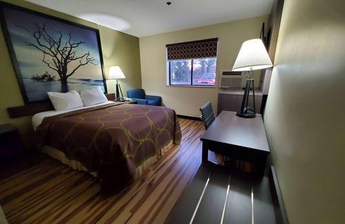 Hagerstown Hotel | Super 8 by Wyndham Hagerstown I-70