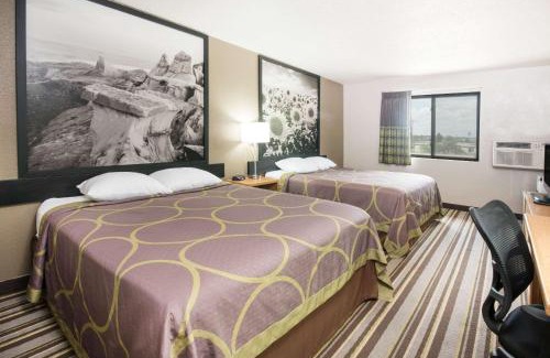 Jamestown Hotel | Super 8 by Wyndham Jamestown