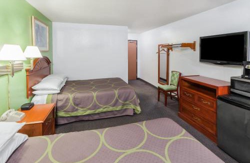 Merrillville Hotel | Super 8 by Wyndham Merrillville