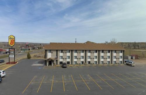 Miles City Hotel | Super 8 by Wyndham Miles City