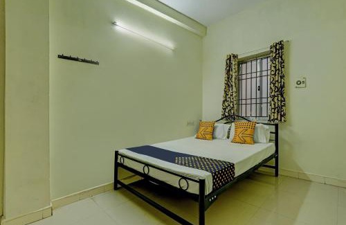 Madipakkam Hotel | Super Collection O Velachery Railway Junction Formerly Vijay Guest House