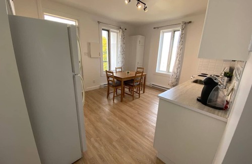 Vieux-Limoilou Apartment | Super condo pres de la 3ème ave, bus et vieux Qc