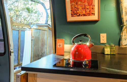 Wimberley House | Super Cute Retro Airstream