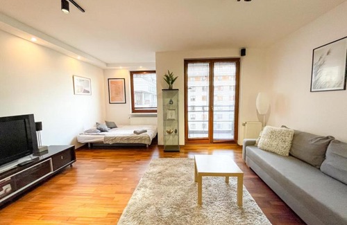 Sielce Apartment | SuperApart Bobrowiecka 3 - Obok Centrum Olinek