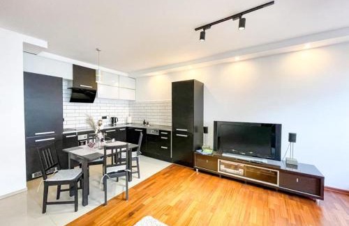 Sielce Apartment | SuperApart Bobrowiecka 3 - Obok Centrum Olinek