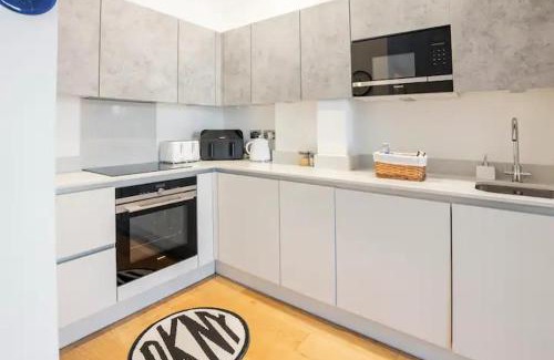Welwyn Garden City Apartment | Superb 1-Bed Apartment in Hertfordshire
