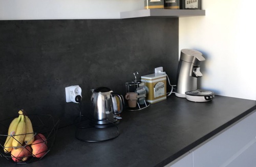 Frejus Plage Apartment | SUPERB APARTMENT T3 60 M2 5 MIN WALK FROM THE BEACH AND SHOPS